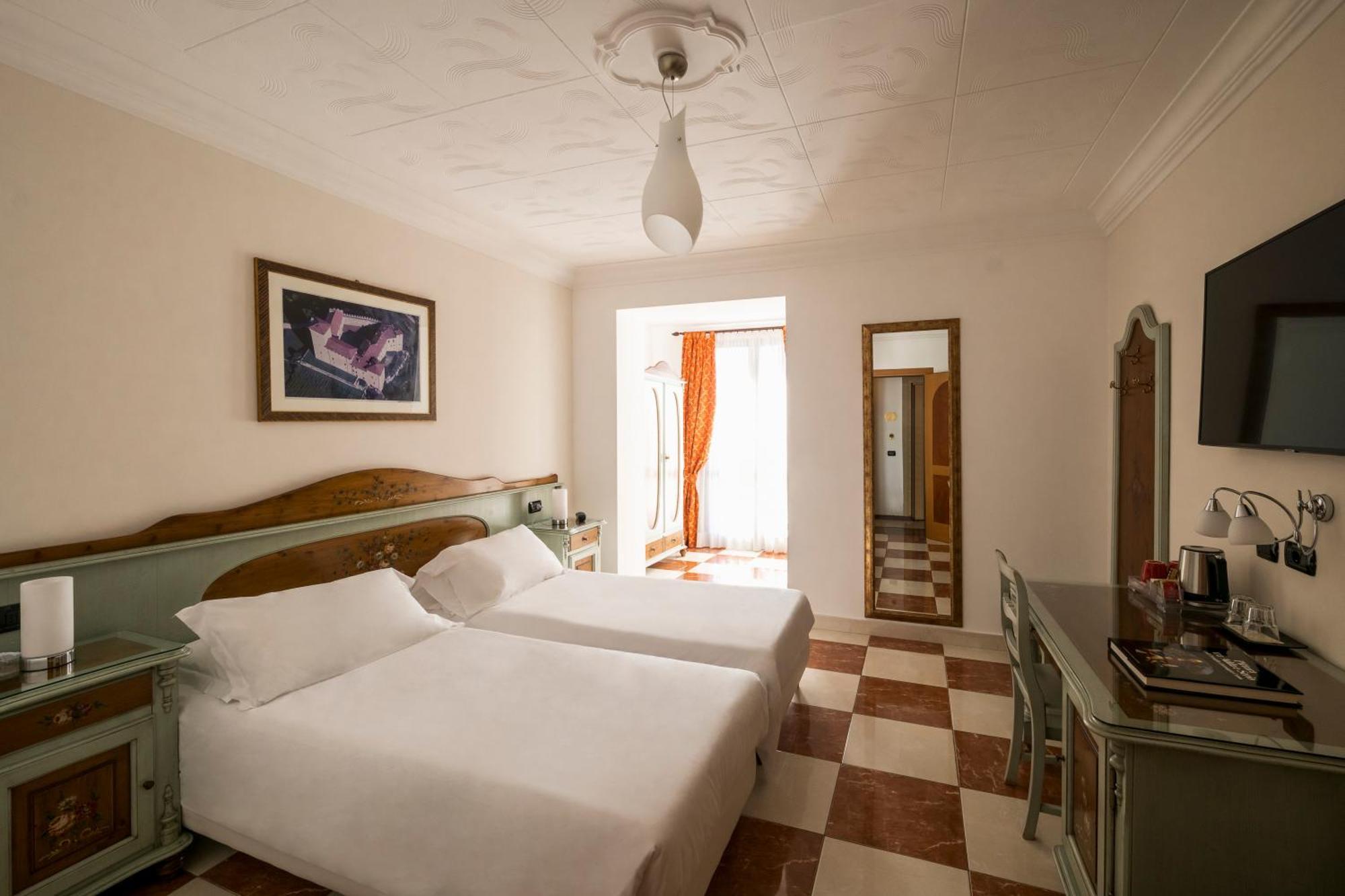 Hotel Hotel Ungheria Varese 1946